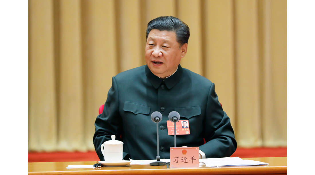 习近平出席解放军和武警部队代表团全体会议并发表重要讲...