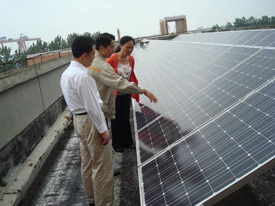 江苏扬州市审计局深入企业一线跟踪审计太阳